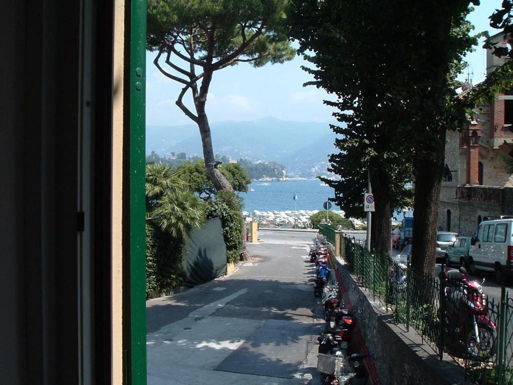 Hotel Regina Elena Dependance Santa Margherita Ligure Zimmer foto